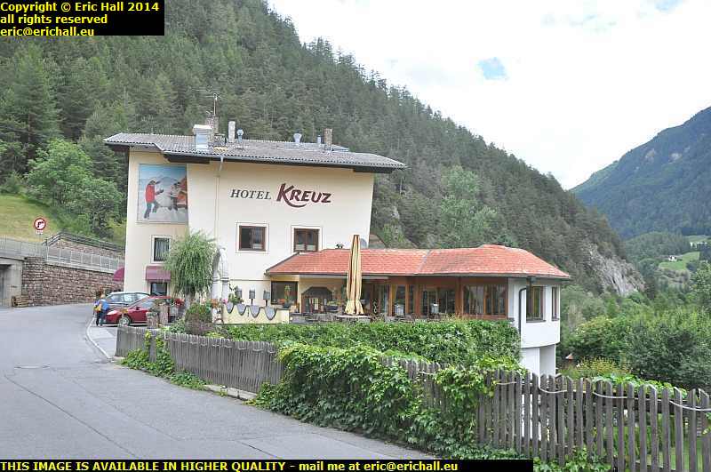 hotel gasthof kreuz pfunds tyrol austria