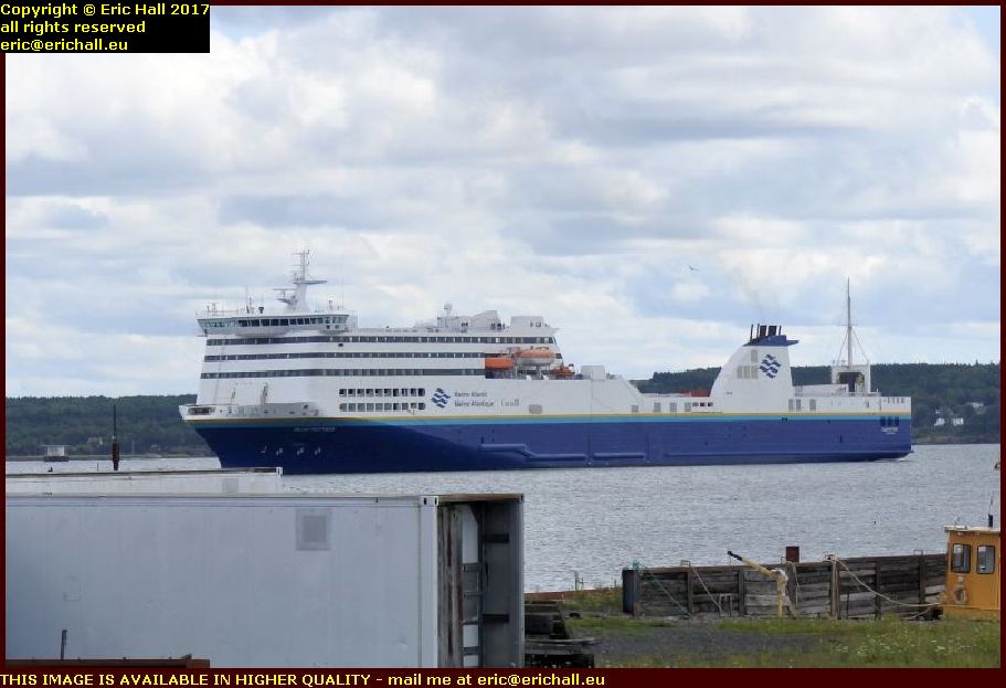 marine atlantic ferry blue puttees nova scotia canada aout august 2017