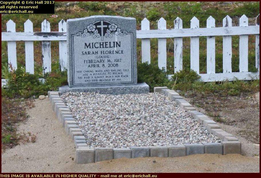 sarah michelin north west river cemetery labrador canada september septembre 2017