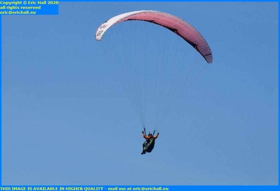 paraglider pointe du roc granville manche normandy france eric hall