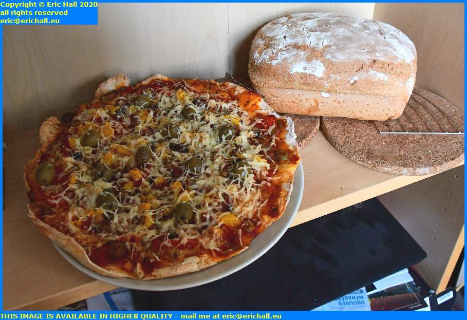 vegan pizza home made bread place d'armes granville manche normandy france eric hall