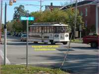 New Bern town tour in old style bus