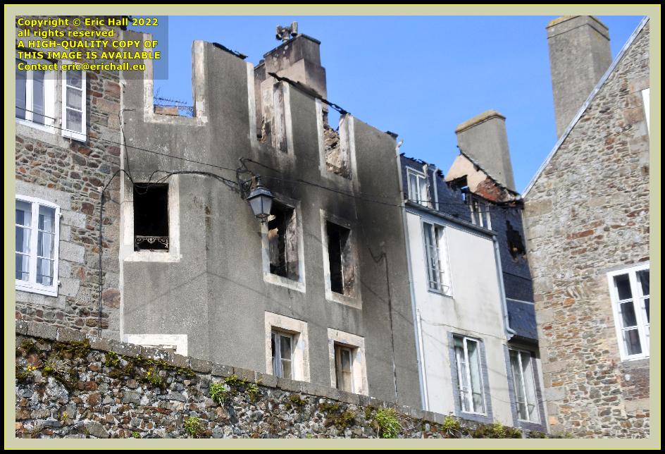 burnt out house rue du midi Granville Manche Normandy France Eric Hall photo March 2022