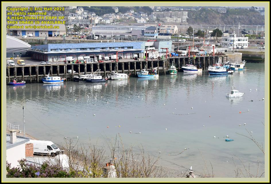 omerta calean chant de sirenes trafalgar pierre de jade port de Granville harbour Manche Normandy France photo Eric Hall march 2022