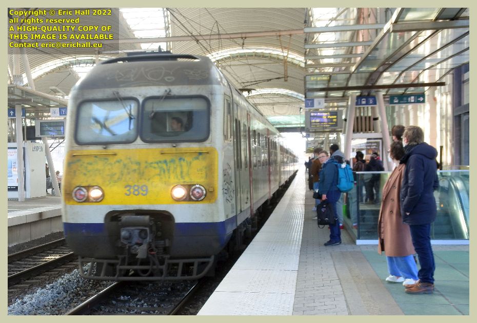 sncb class am 80 multiple unit gare de leuven railway station belgium Eric Hall photo April 2022