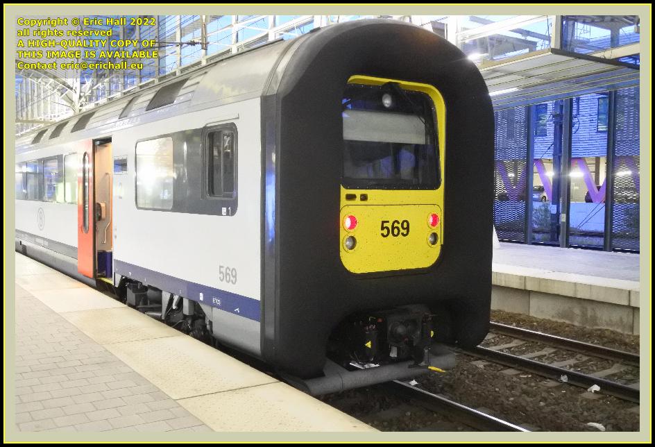 am96 multiple unit gare de leuven railway station belgium Eric Hall photo May 2022