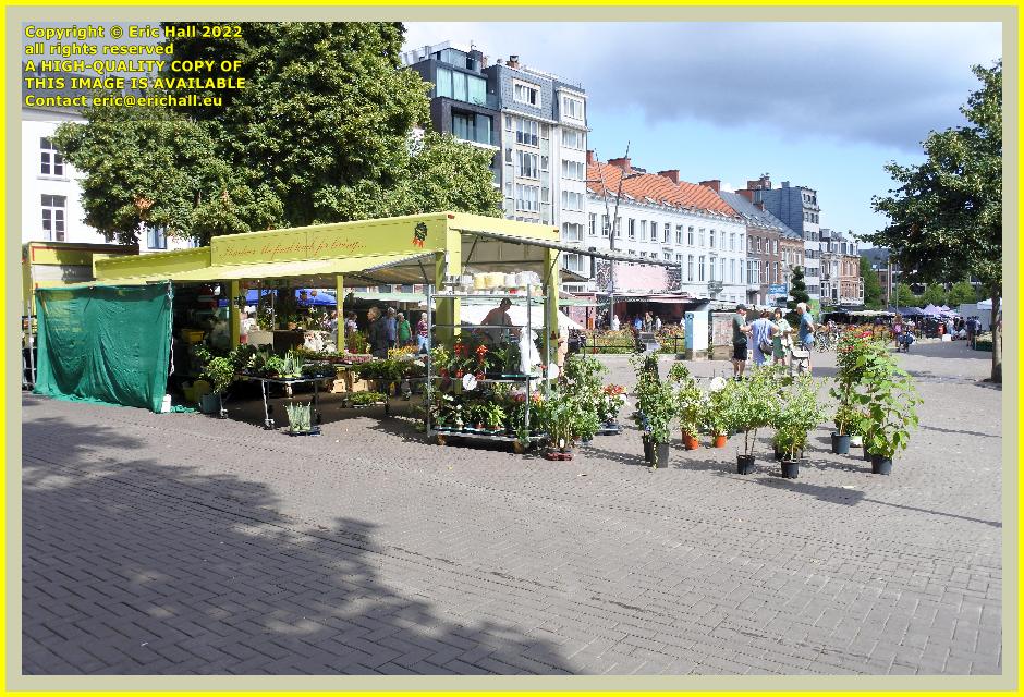 outdoor market herbert hooverplein Leuven Belgium Eric Hall photo August 2022