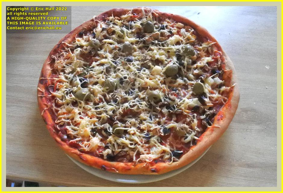 vegan pizza place d'armes Granville Manche Normandy France Eric Hall photo 18th September 2022