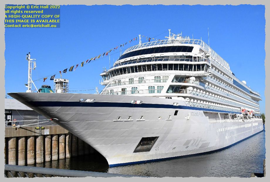 cruise ship viking star port de Montreal harbour Canada Eric Hall photo September 2022